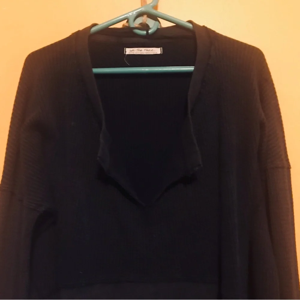 We The Free Brownish Black ( Brack/ espresso) V-Neck Sweater - Picture 1 of 6